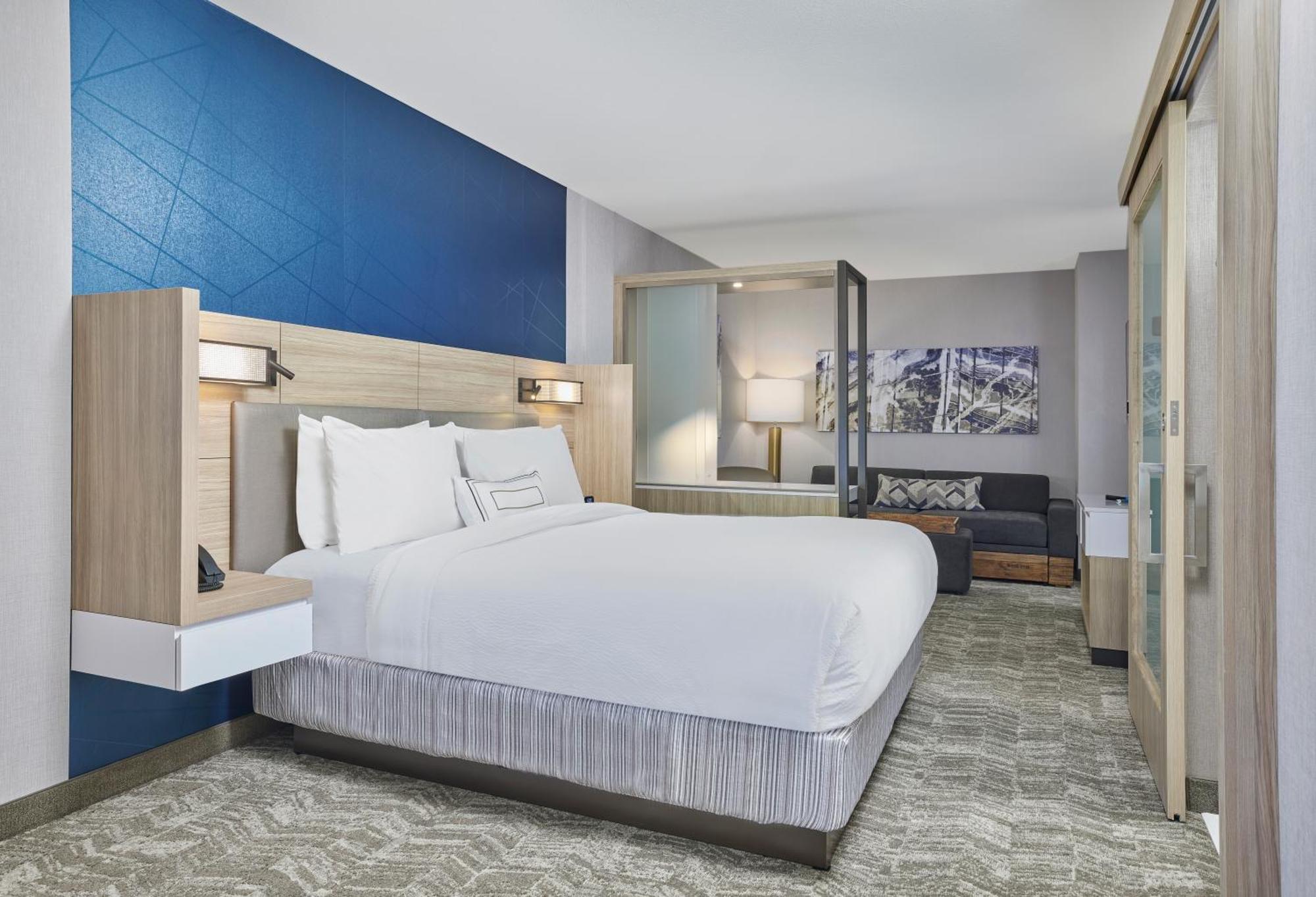 Springhill By Marriott Chinatown Hotel